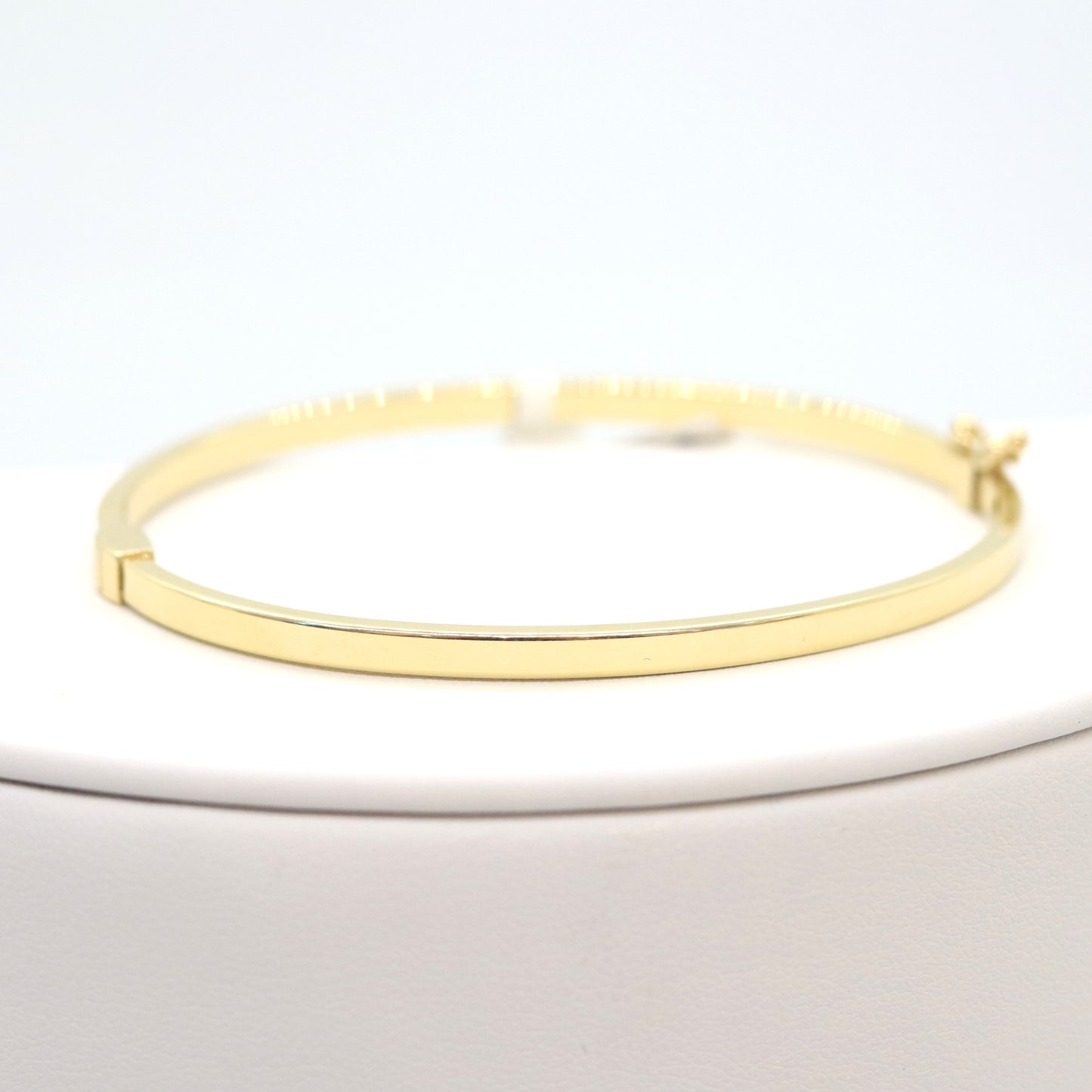 14k Thin Plain Bangle