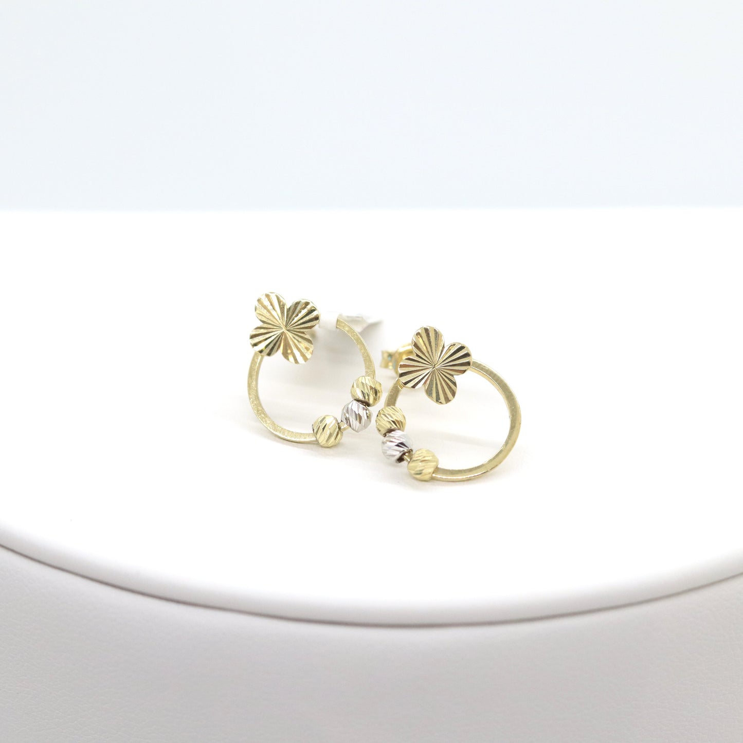 10k Flower Earring