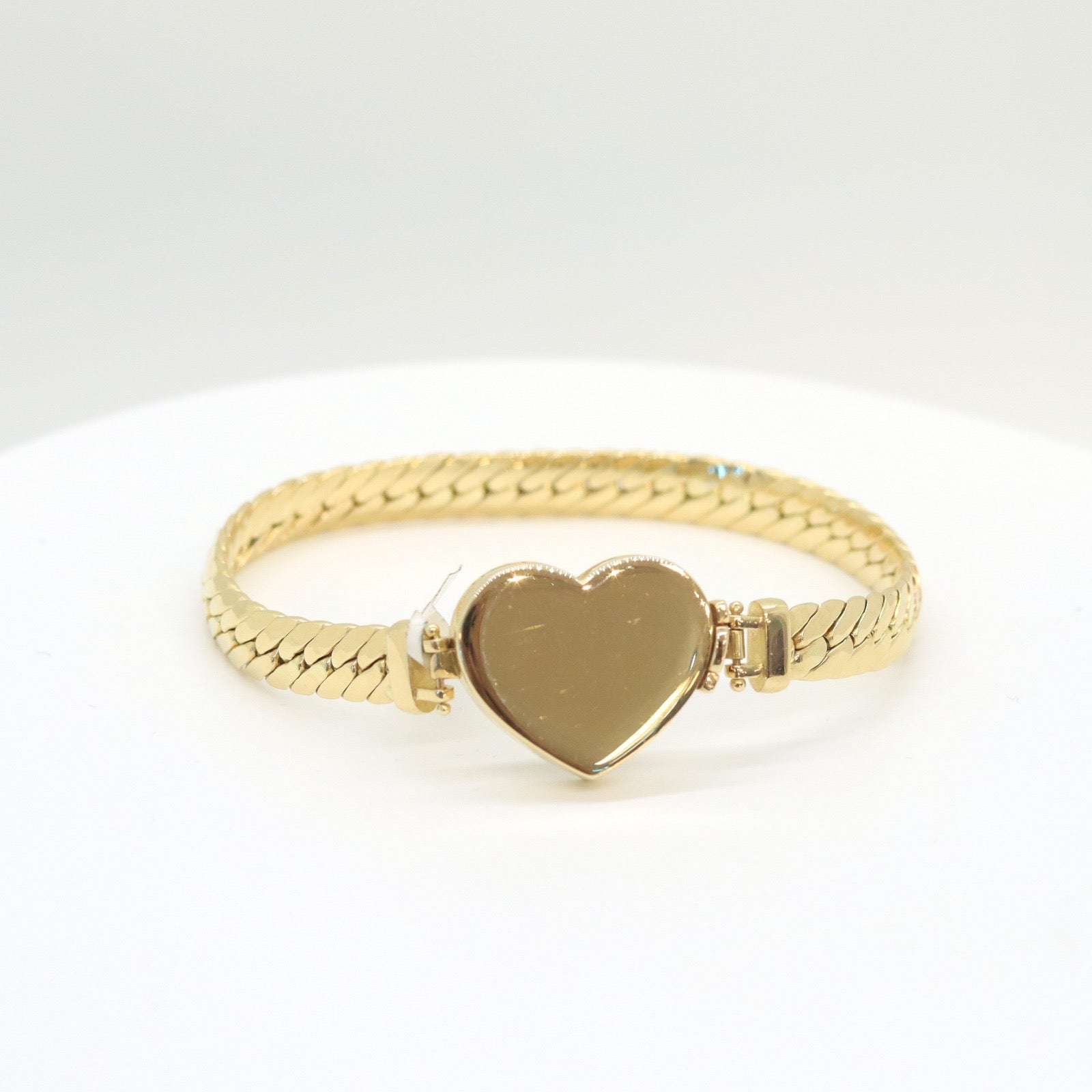 14k Heart bracelet 7mm