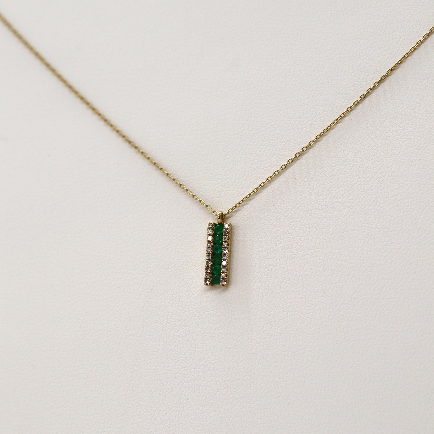 14k Emerald Bar Chain