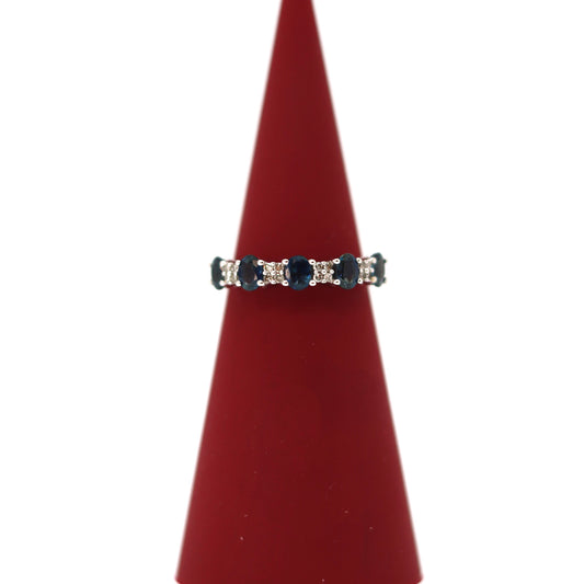 10k Sapphires Band