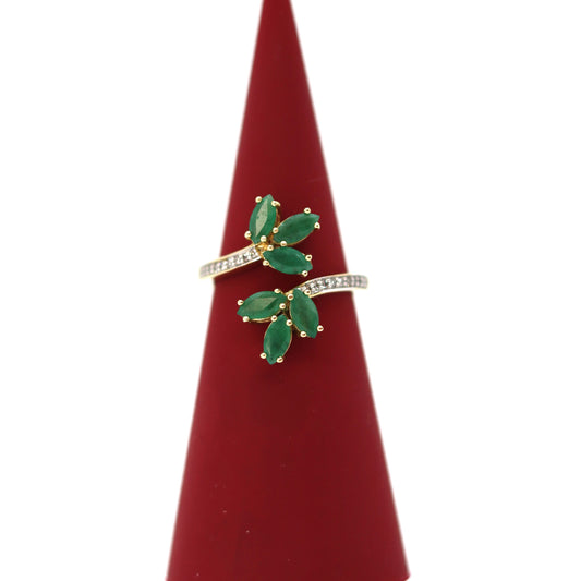 10k Leaves Emerald Ring