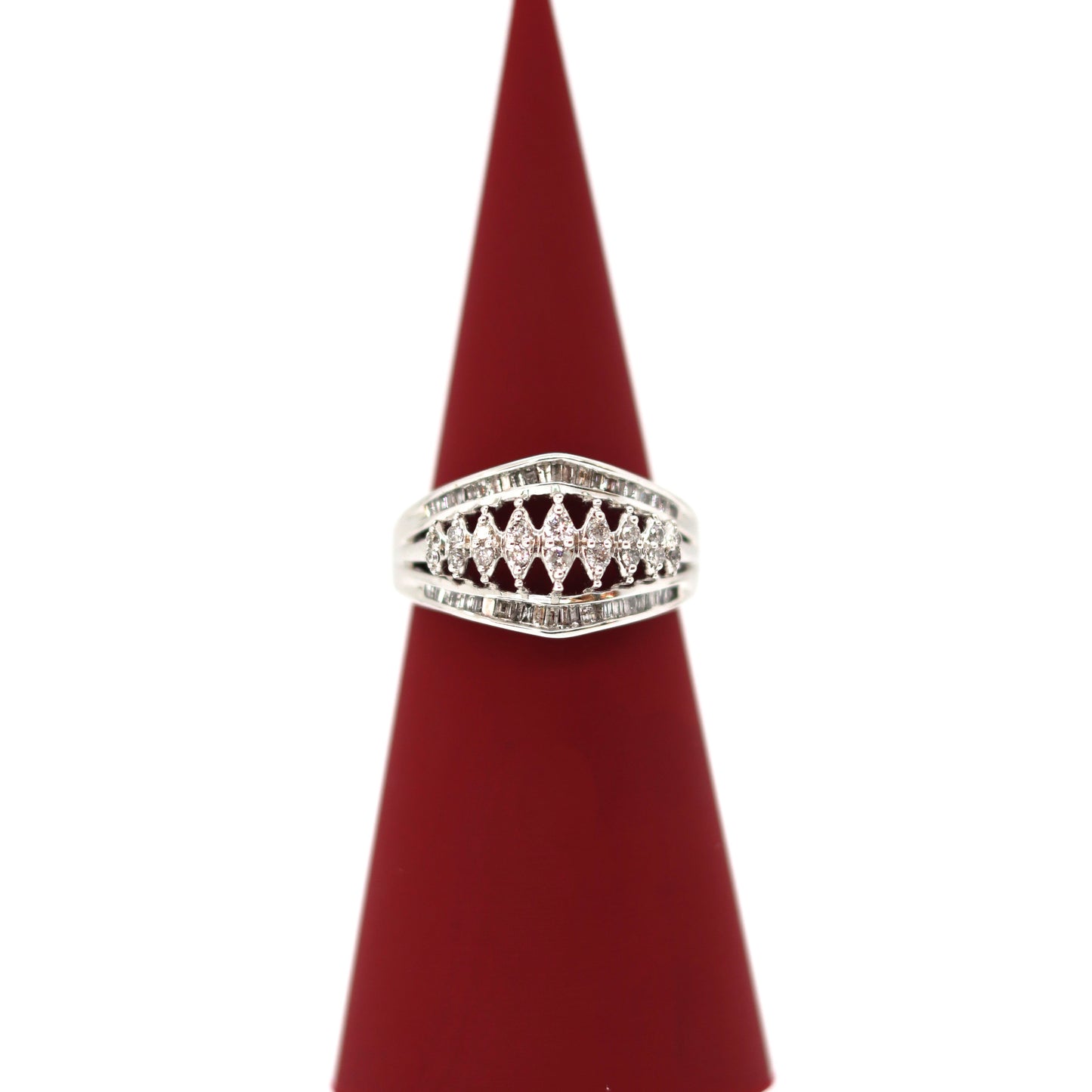 10k White Gold Ring