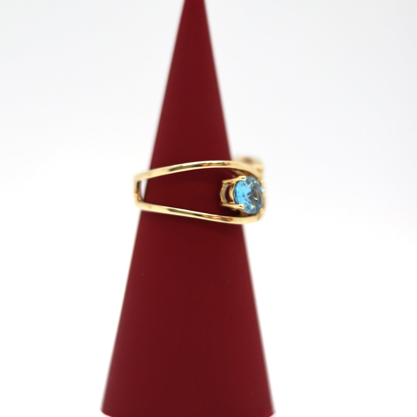 14k Topaz Ring