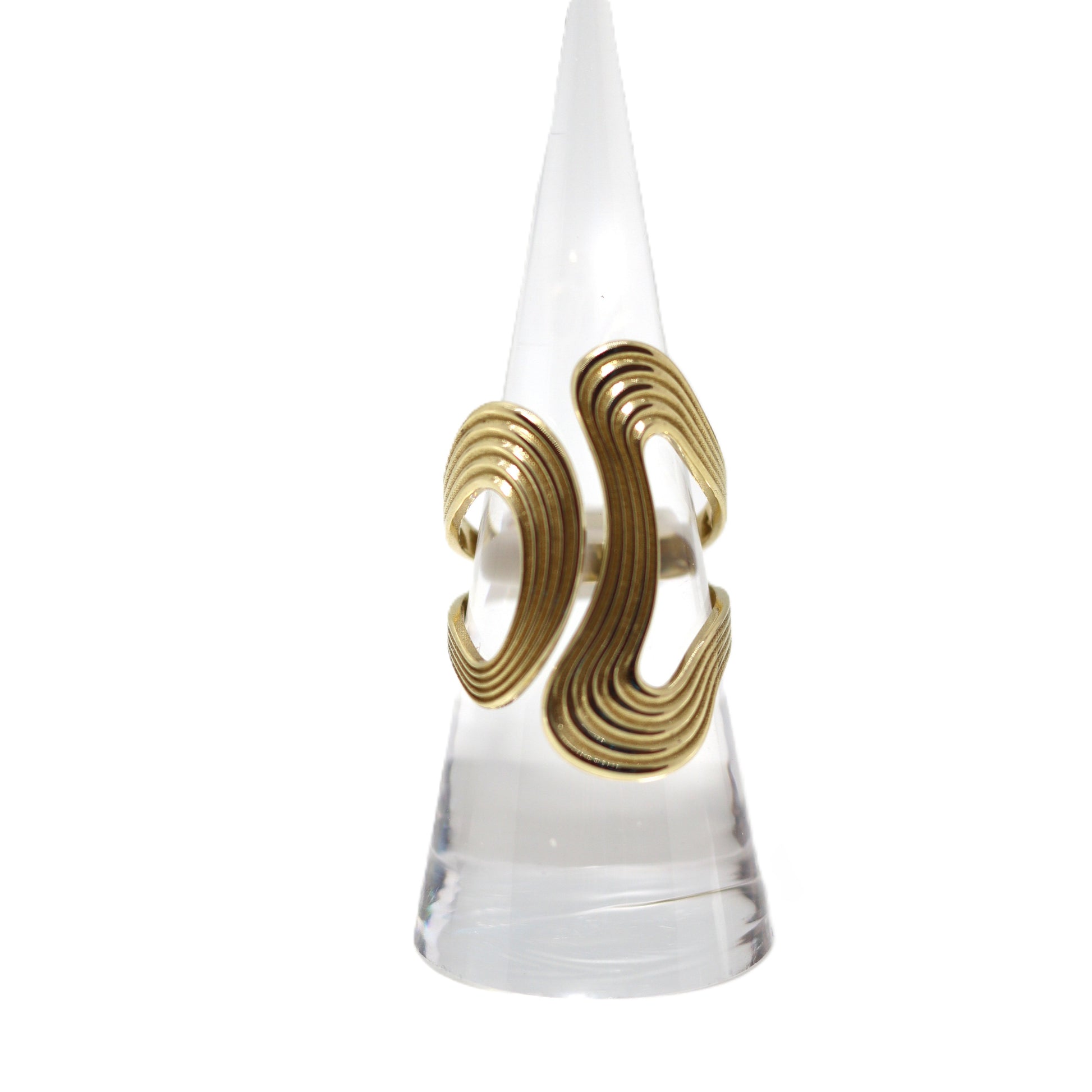10k Long Wavy Ring