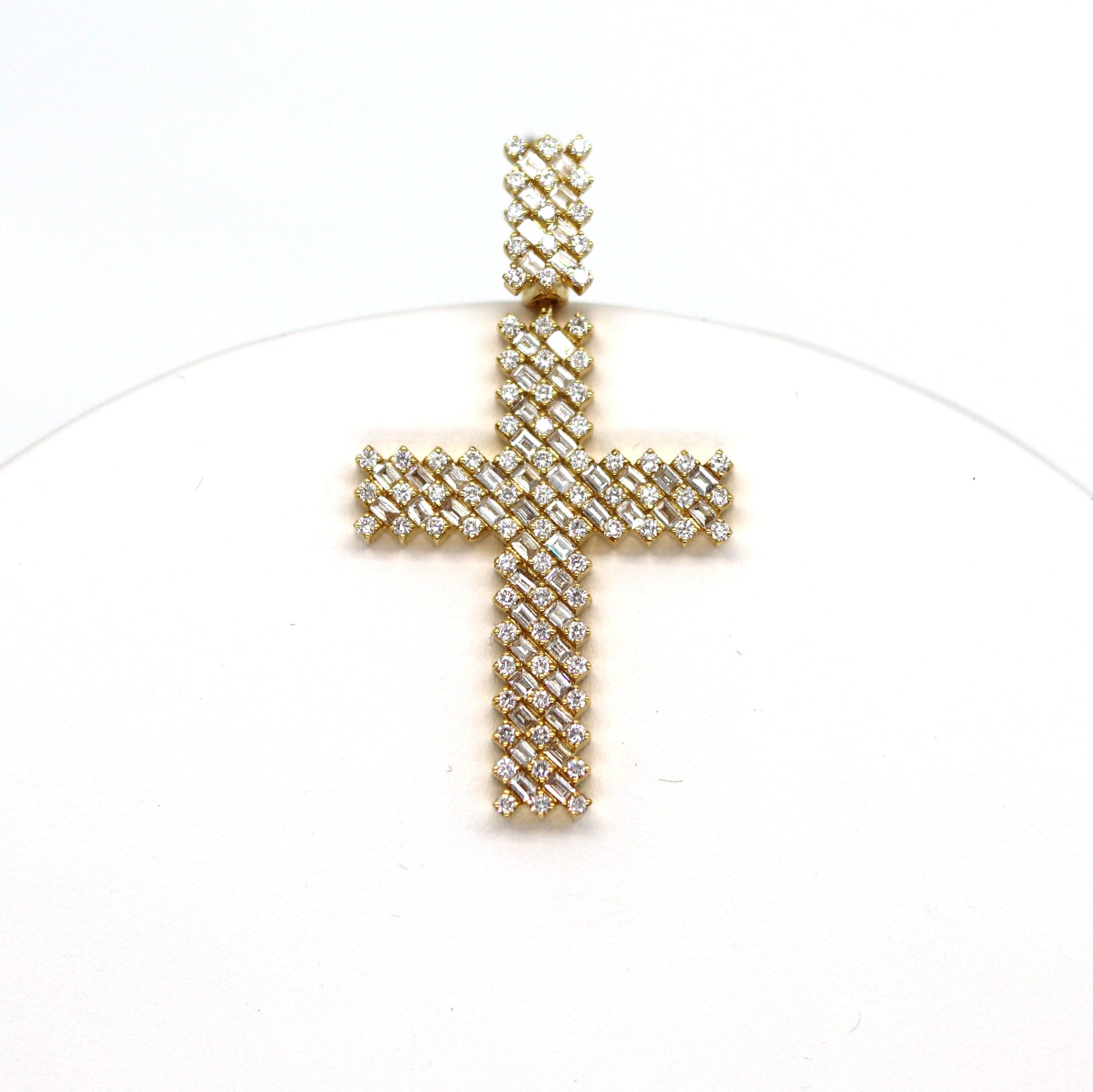 14k Cross Diamonds Pendant