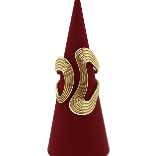 10k Long Wavy Ring
