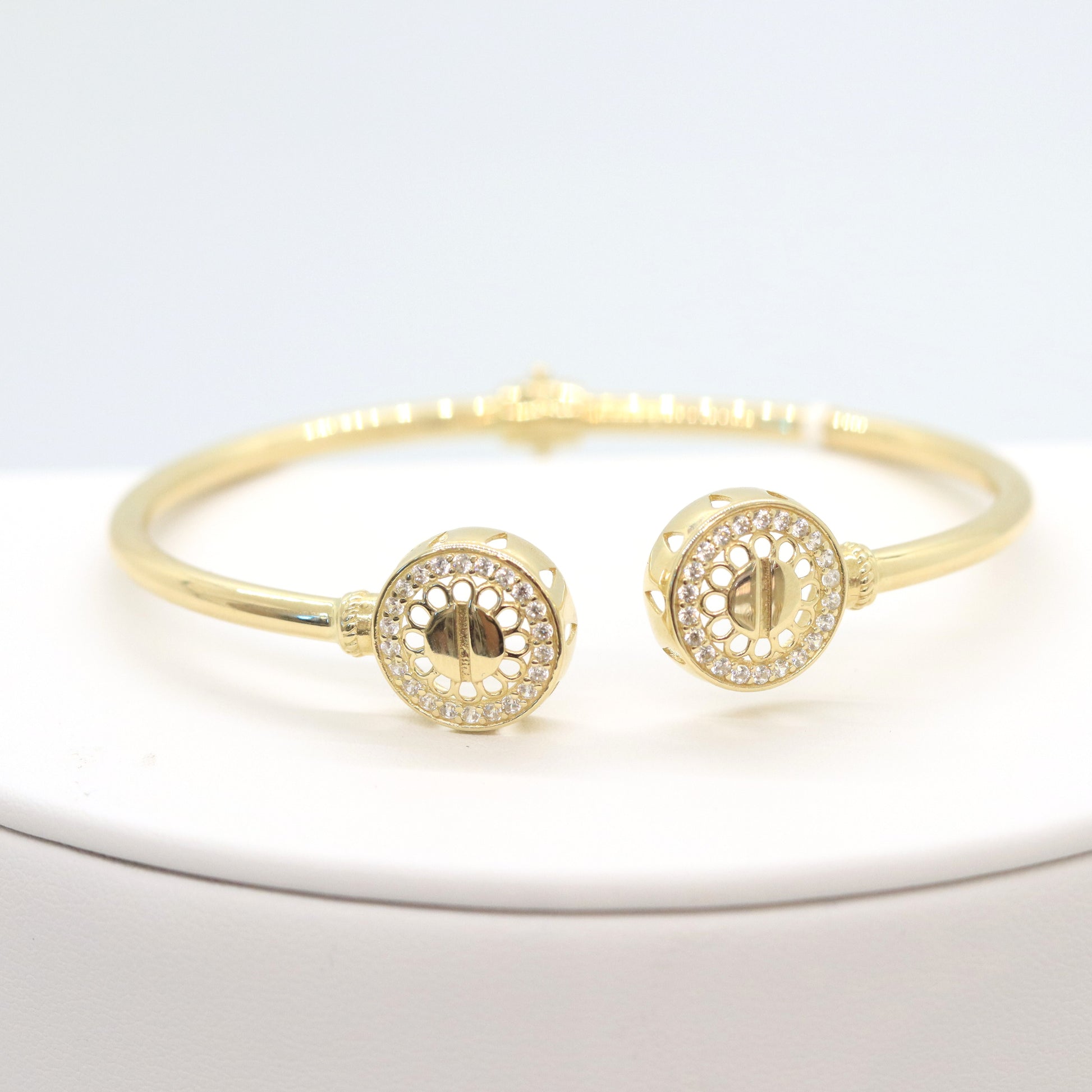 14k Flower Bangle