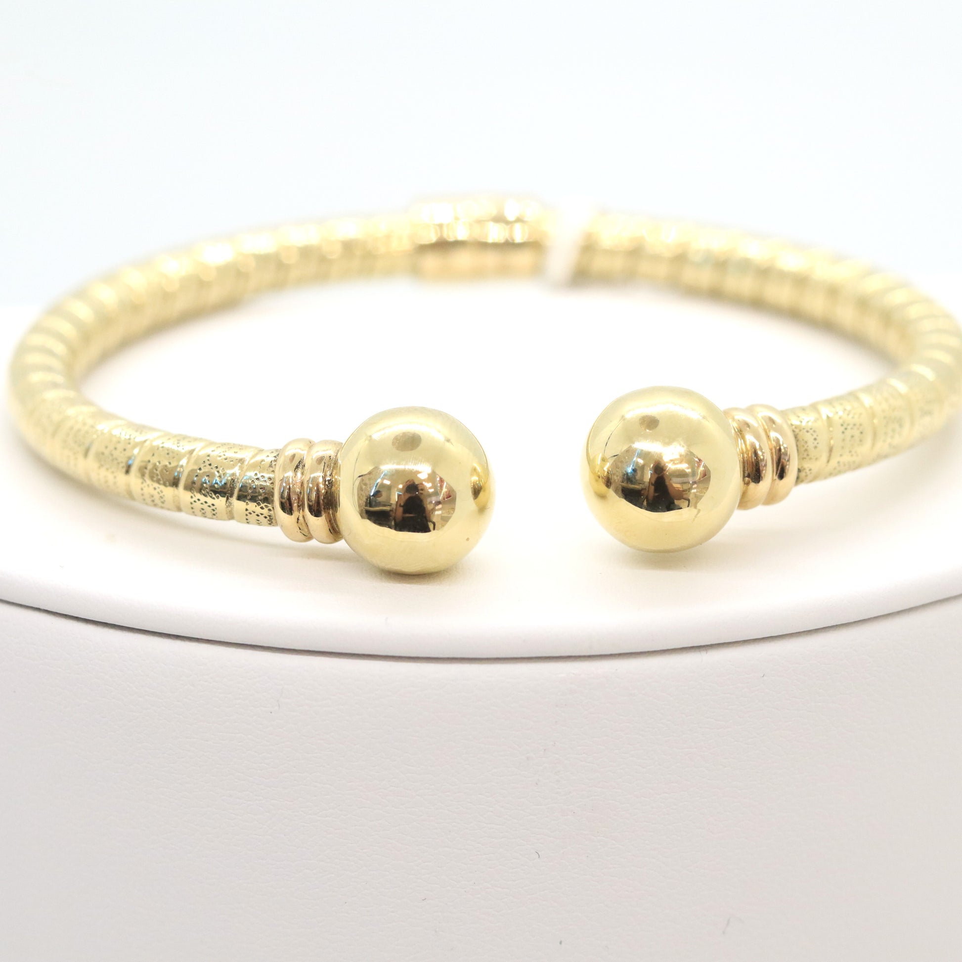 10k Ball Bangle