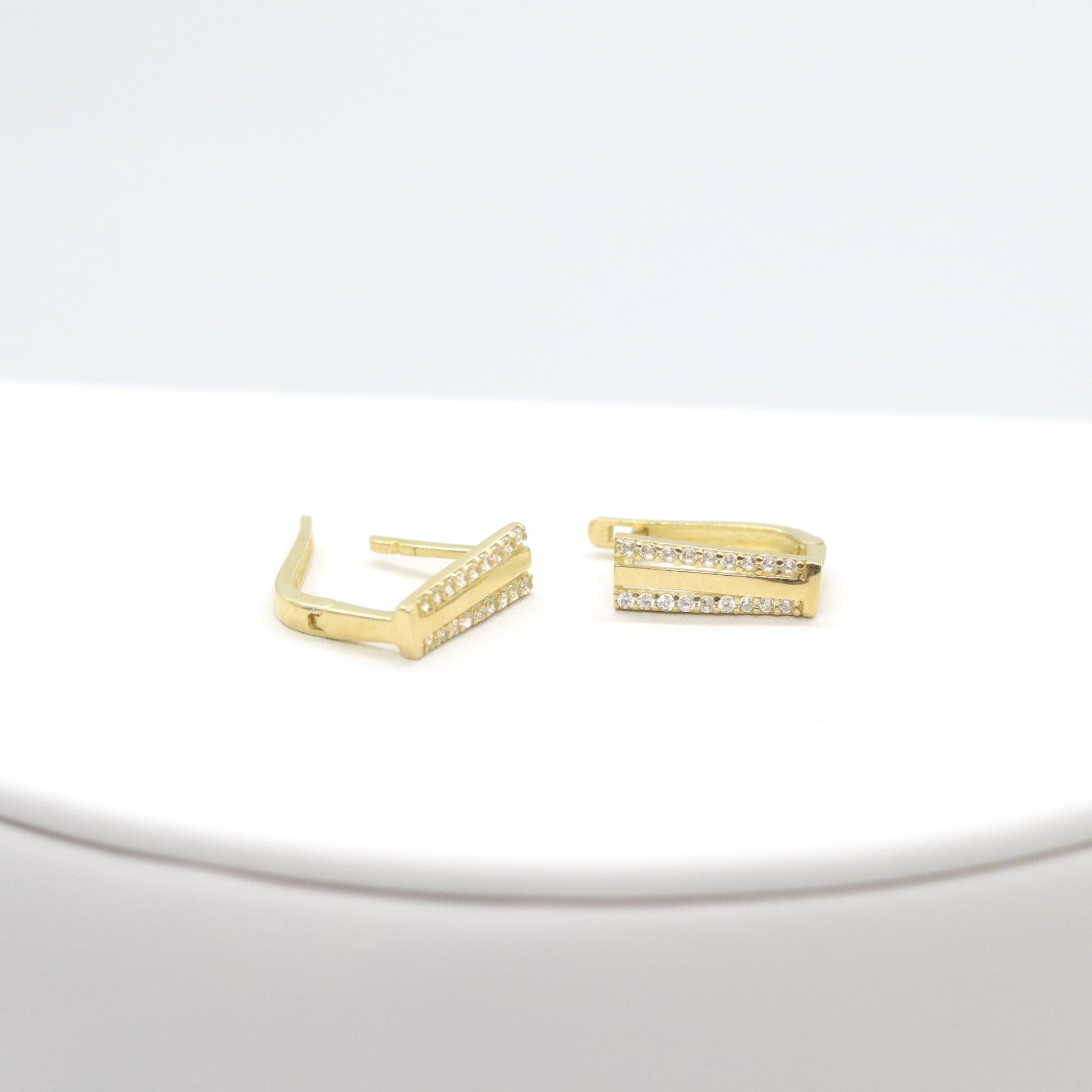 10k Square Earring CZ